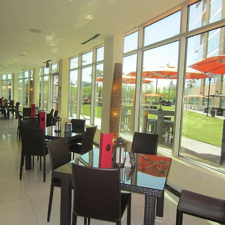 University Plaza Waterfront Hotel Stockton Exterior foto