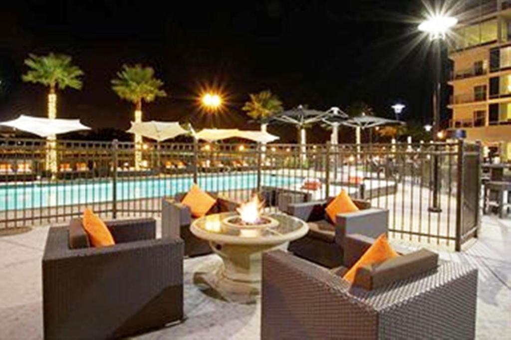 University Plaza Waterfront Hotel Stockton Exterior foto