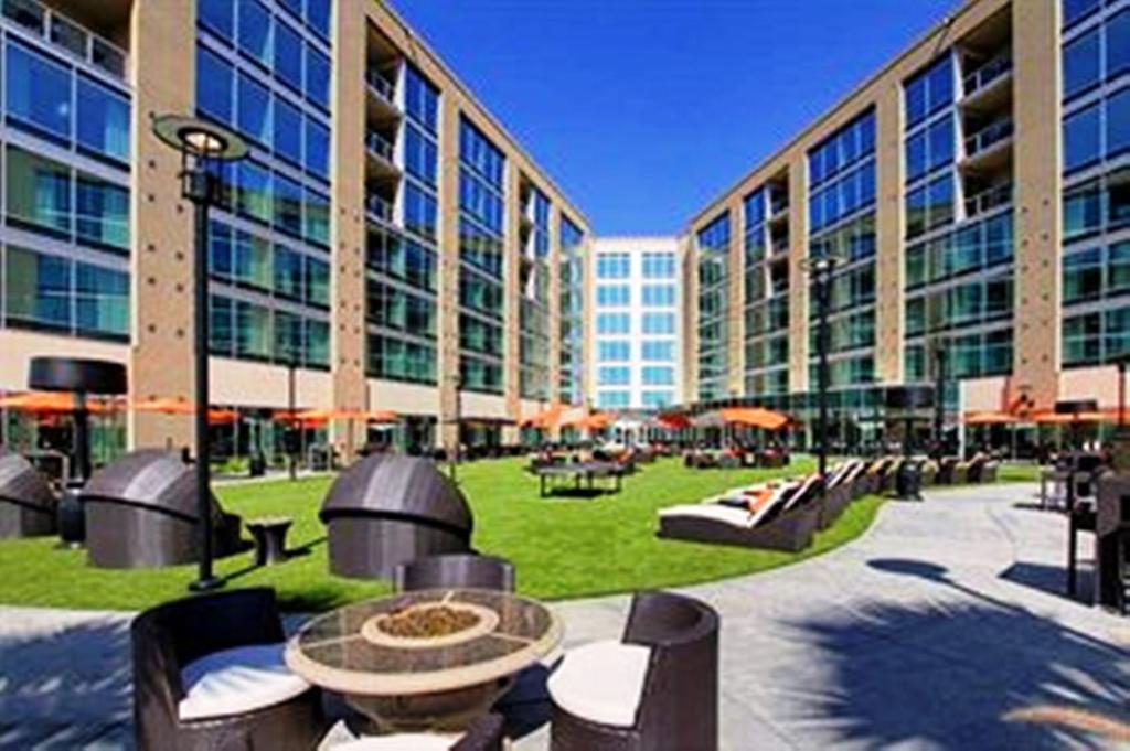 University Plaza Waterfront Hotel Stockton Exterior foto